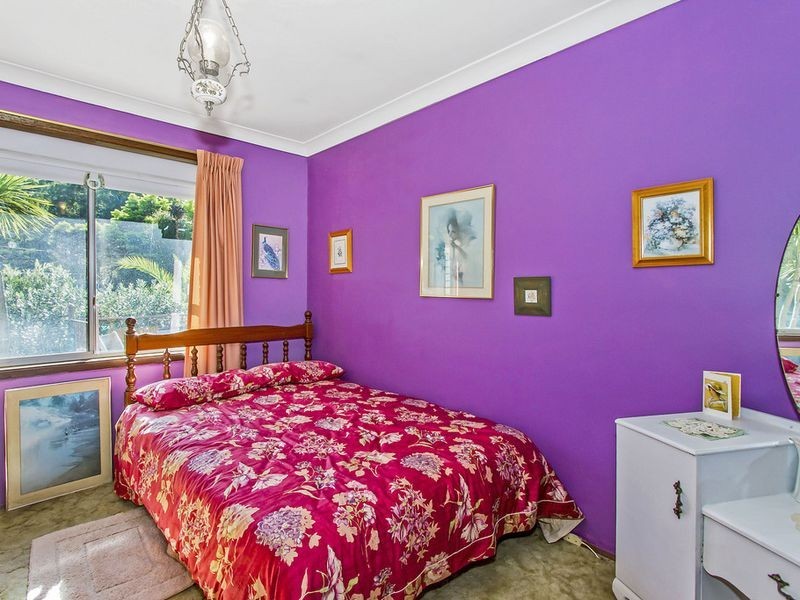 8 Kateena Avenue, Tascott NSW 2250