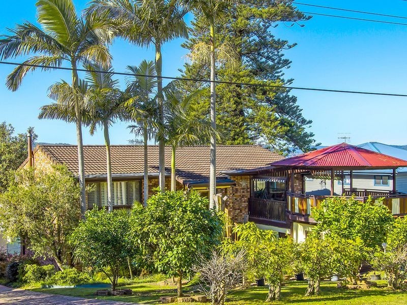 4 Jacaranda Crescent, Tascott NSW 2250