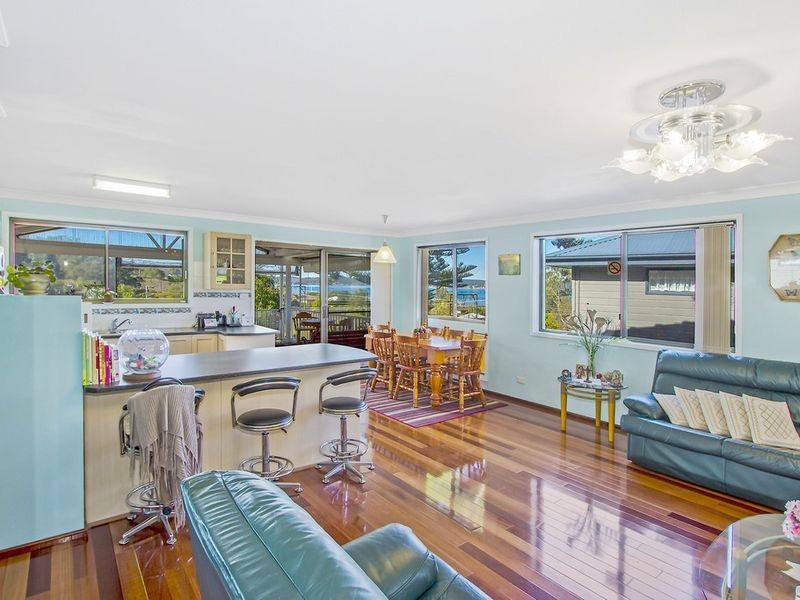 4 Jacaranda Crescent, Tascott NSW 2250