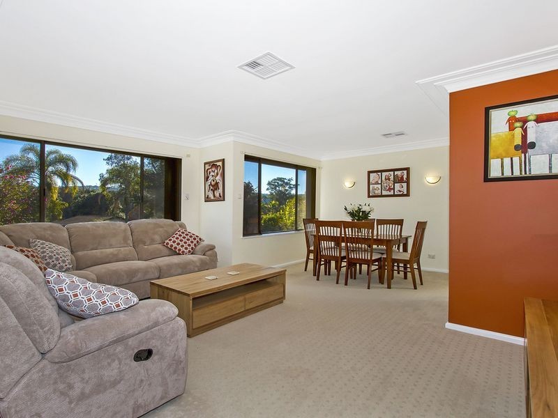 7 Matthews Parade, Point Clare NSW 2250