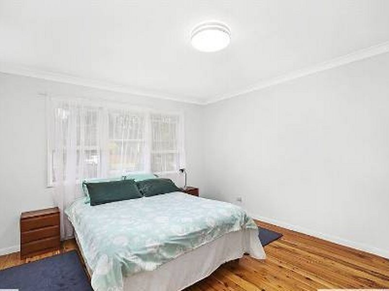 35 Bayline Drive, Point Clare NSW 2250