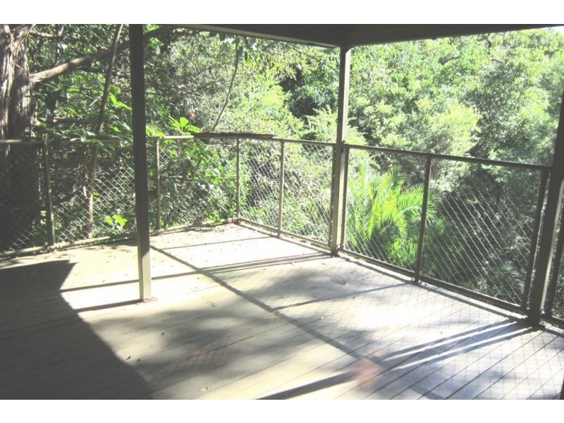 19 Sublime Point Avenue, Tascott NSW 2250