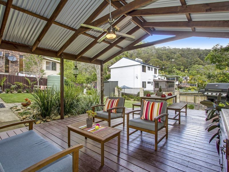 9 Spinnaker Avenue, Tascott NSW 2250