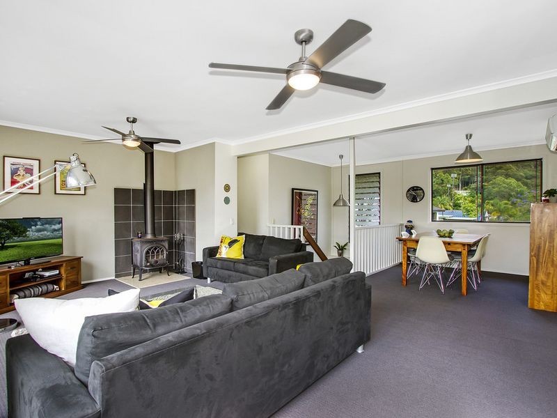 9 Spinnaker Avenue, Tascott NSW 2250