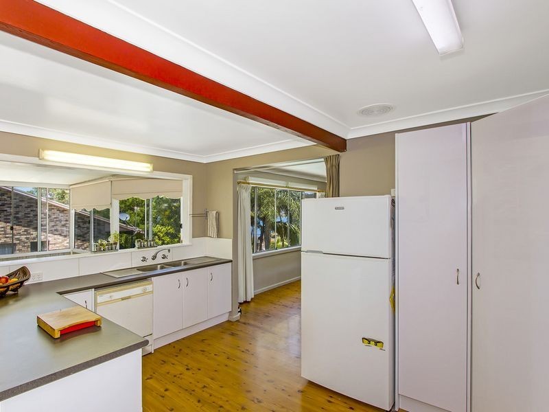 7 Gosford Street, Point Clare NSW 2250