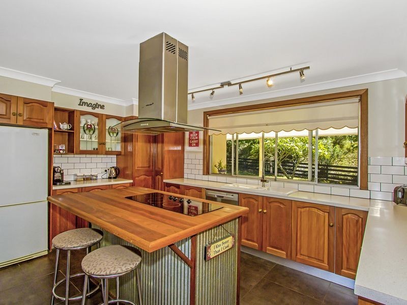 237 Wells Street, Springfield NSW 2250