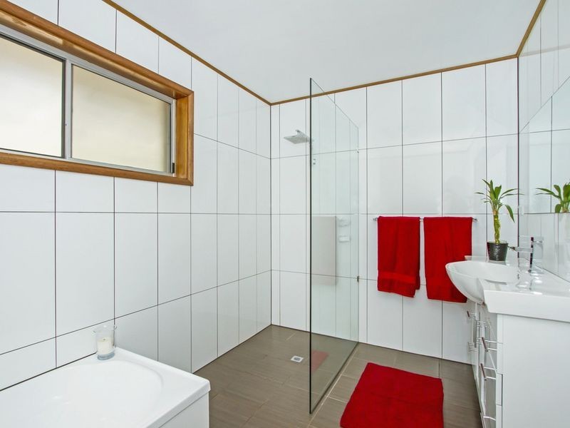 237 Wells Street, Springfield NSW 2250