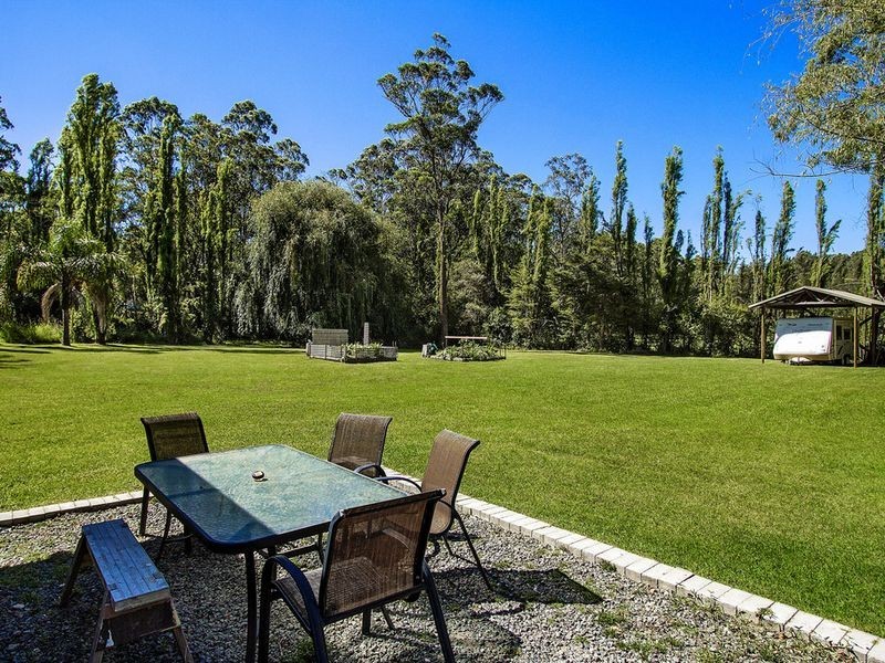 237 Wells Street, Springfield NSW 2250