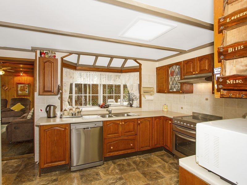 23 Henry Kendall Street, West Gosford NSW 2250