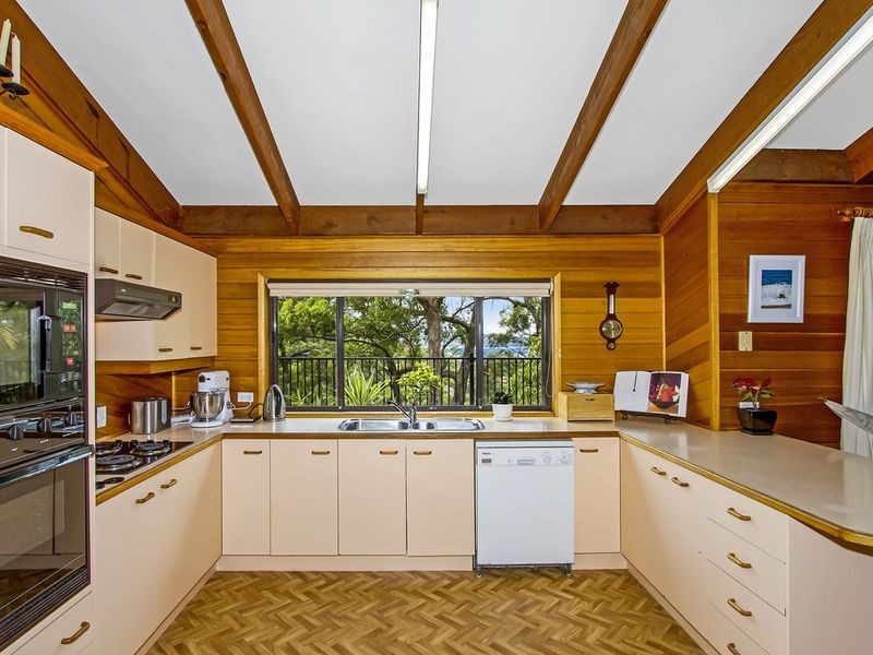 7 Kateena Avenue, Tascott NSW 2250