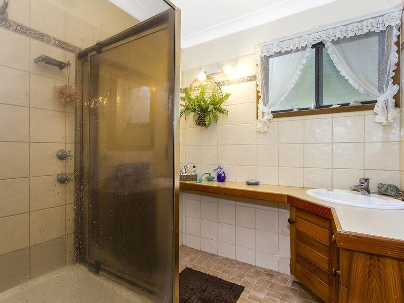 43 Melaleuca Crescent, Tascott NSW 2250