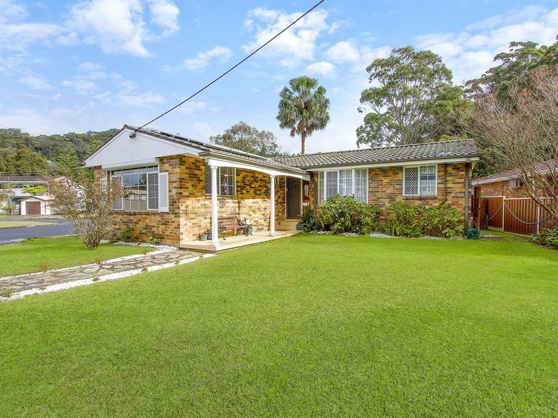 1 Shore Brace, Tascott NSW 2250