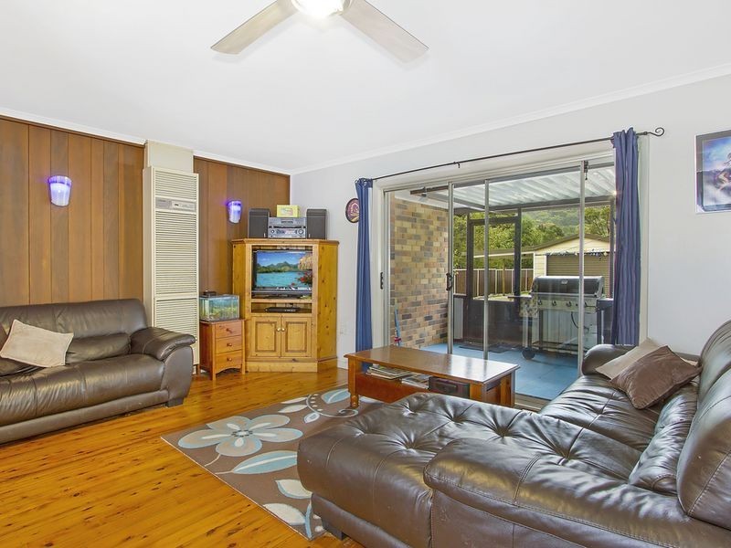 1 Shore Brace, Tascott NSW 2250