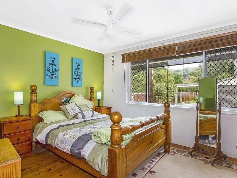 1 Shore Brace, Tascott NSW 2250