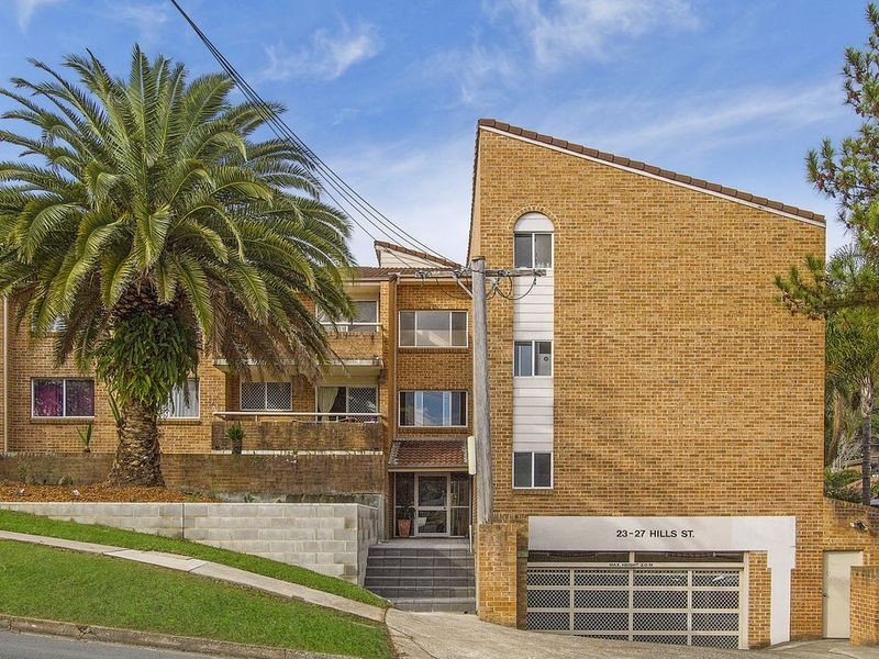 2/23 Hills Street, Gosford NSW 2250