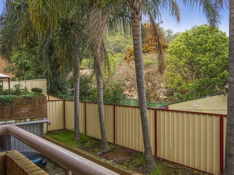 2/23 Hills Street, Gosford NSW 2250