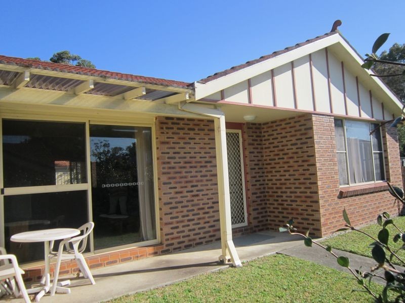 2/69a Brisbane Water Drive, Point Clare NSW 2250