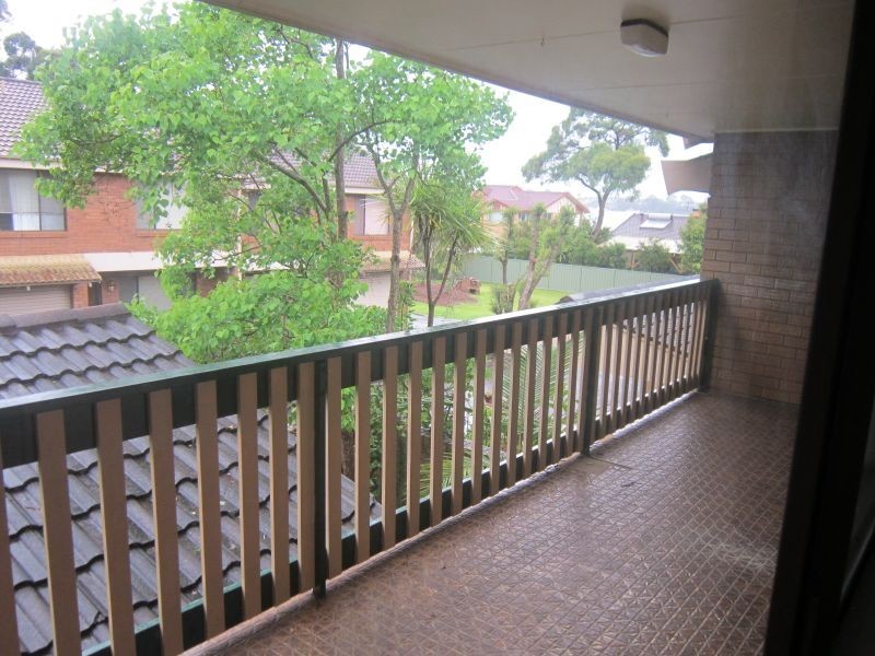 4/15 Kurrawa Avenue, Point Clare NSW 2250