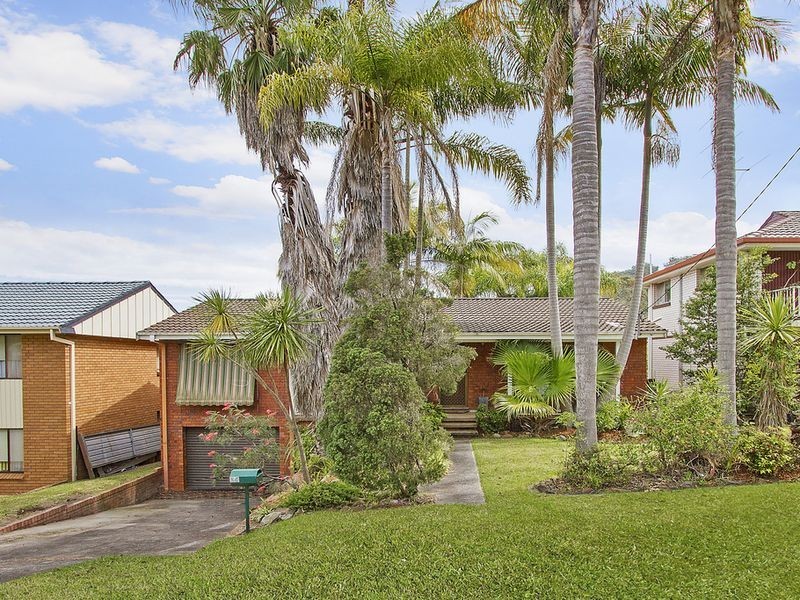 25 Lock Avenue, Springfield NSW 2250