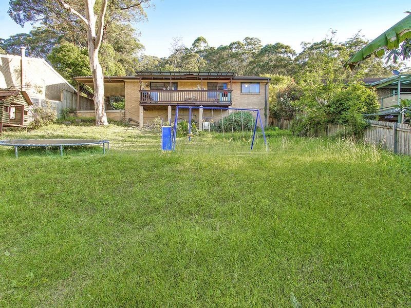 12 Fiona Street, Point Clare NSW 2250