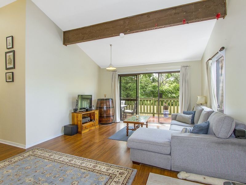 4 Heather Crescent, Wyoming NSW 2250