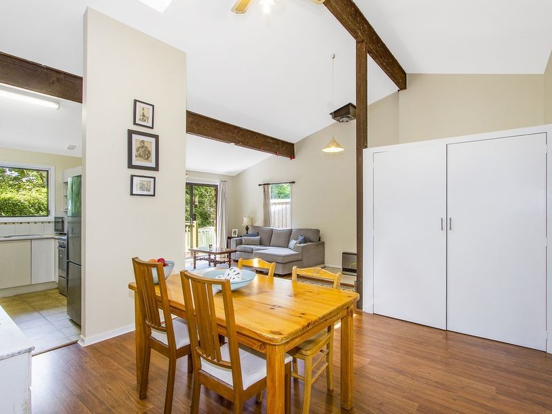 4 Heather Crescent, Wyoming NSW 2250