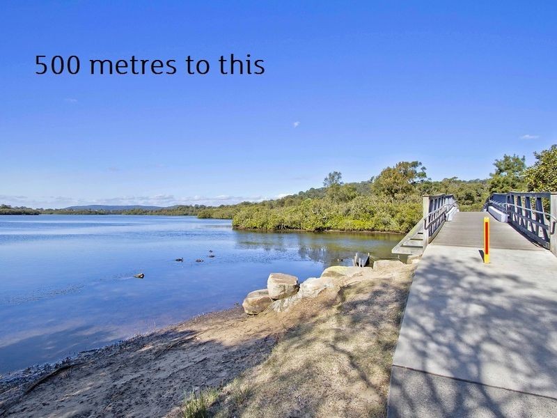 6 Ferguson Close, West Gosford NSW 2250