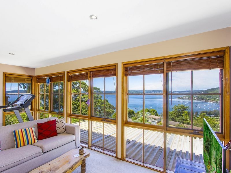 11 Indra Road, Tascott NSW 2250