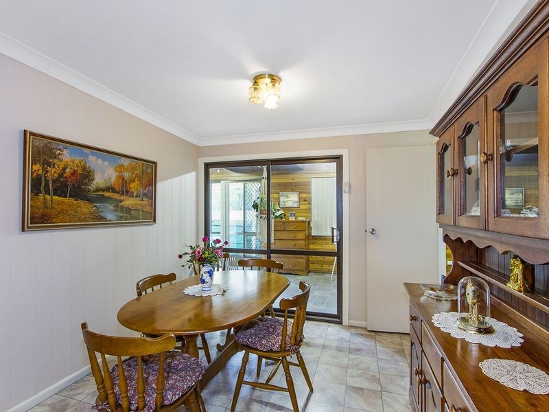 22 Margaret Street, Point Clare NSW 2250