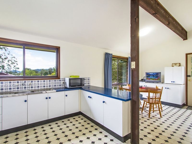 40 Wendy Drive, Point Clare NSW 2250