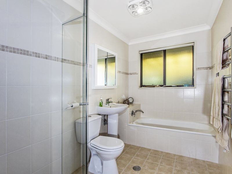 47 Wendy Drive, Point Clare NSW 2250