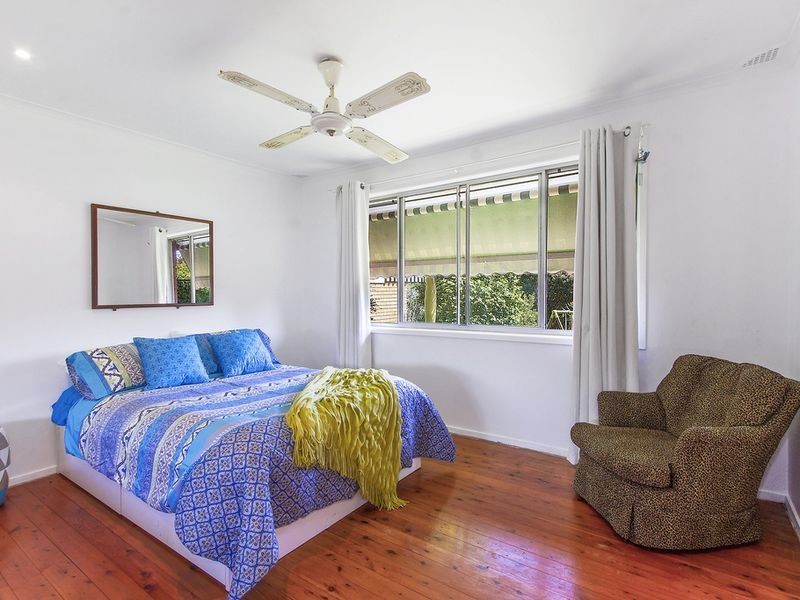 14 Priestley Parade, Point Clare NSW 2250