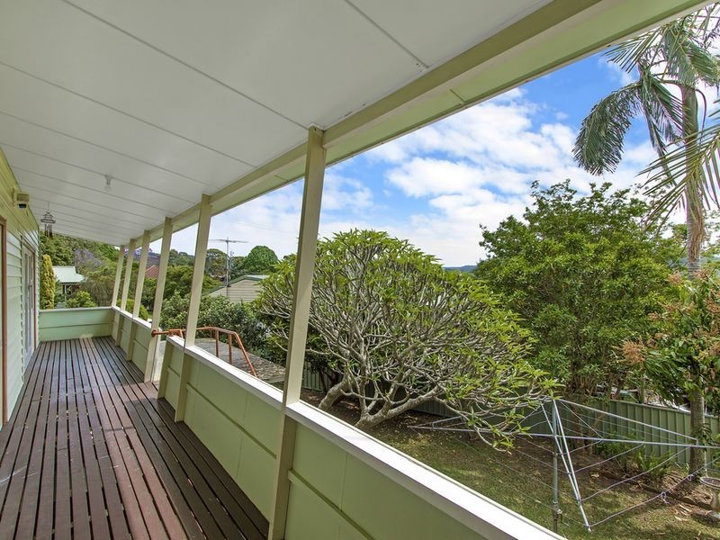 154 Brisbane Water Drive, Point Clare NSW 2250