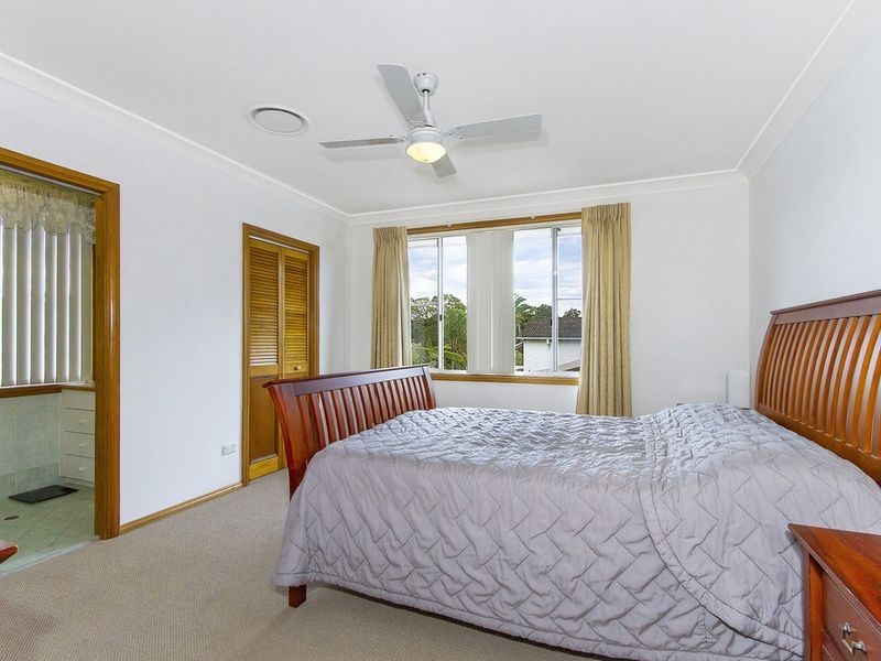 26 Collard Road, Point Clare NSW 2250