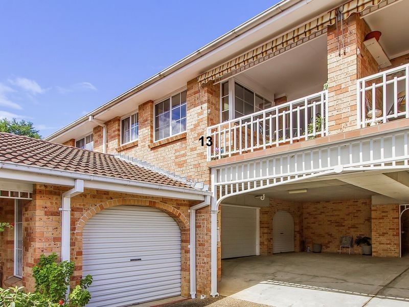 13/223 Brisbane Water Drive, Point Clare NSW 2250