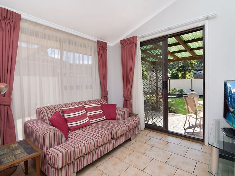 23 Blue Waters Parade, Tascott NSW 2250