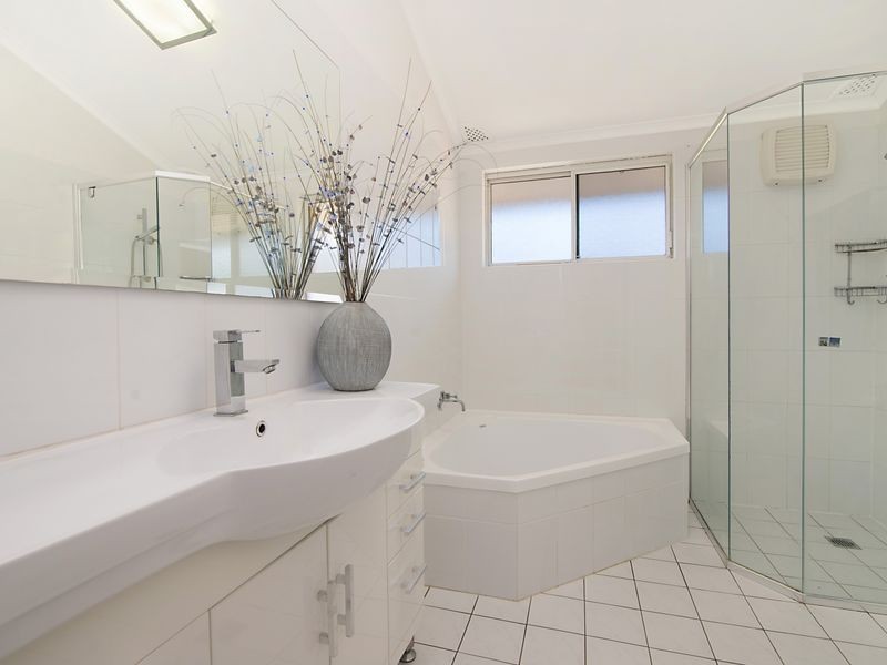 23 Blue Waters Parade, Tascott NSW 2250