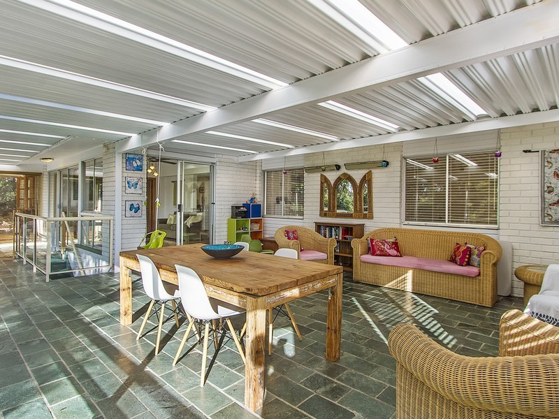 14 Fiona Street, Point Clare NSW 2250