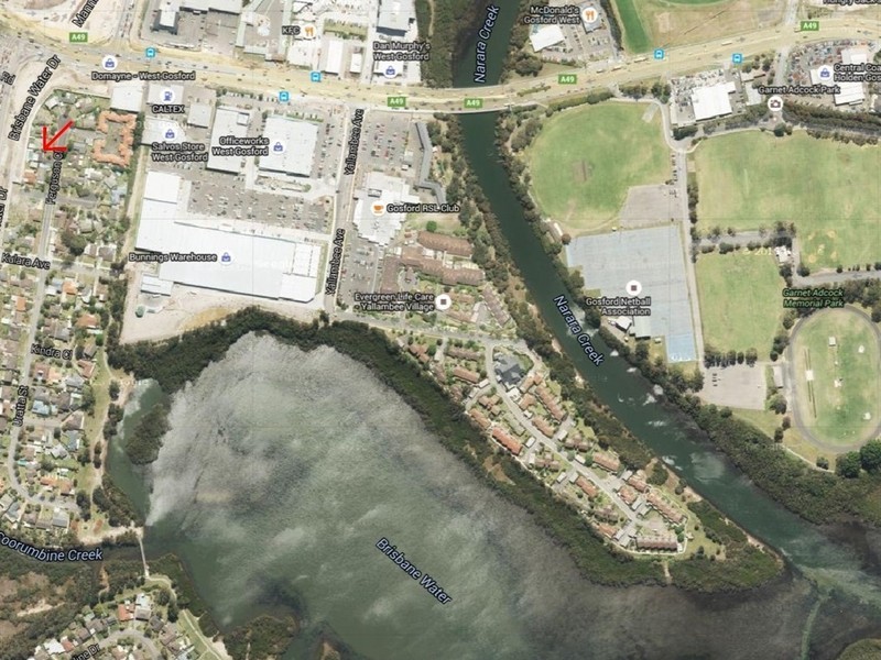 2 Ferguson Close, West Gosford NSW 2250