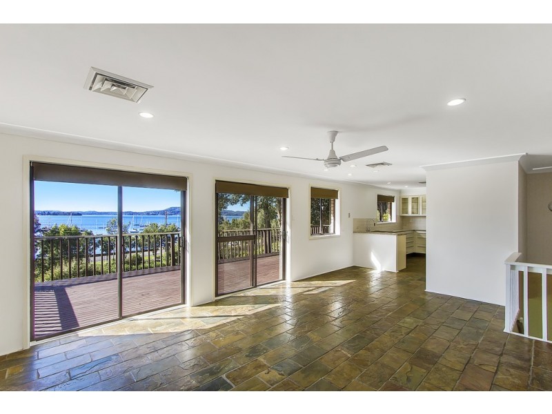 211 Glenrock Parade, Koolewong NSW 2256