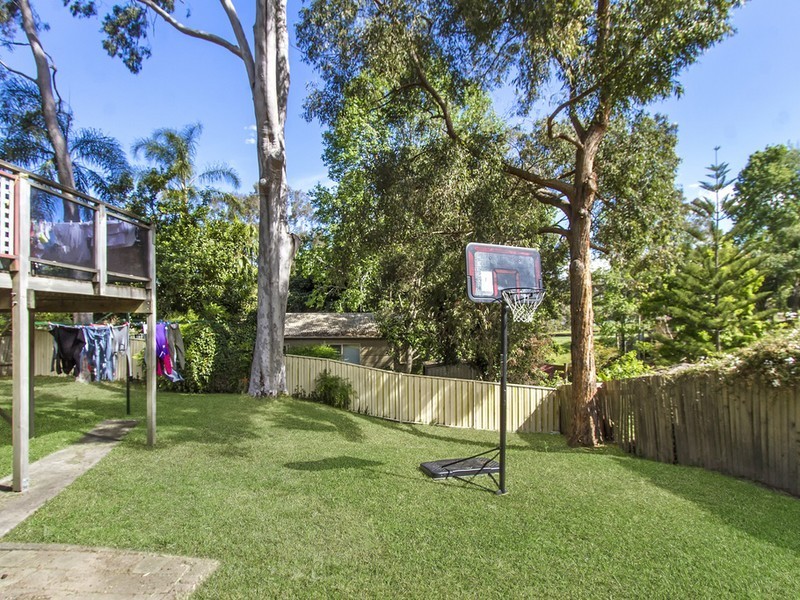 6 Narani Avenue, Niagara Park NSW 2250