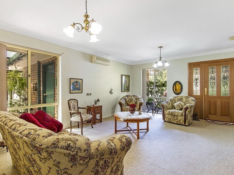 26 Singleton Road, Point Clare NSW 2250