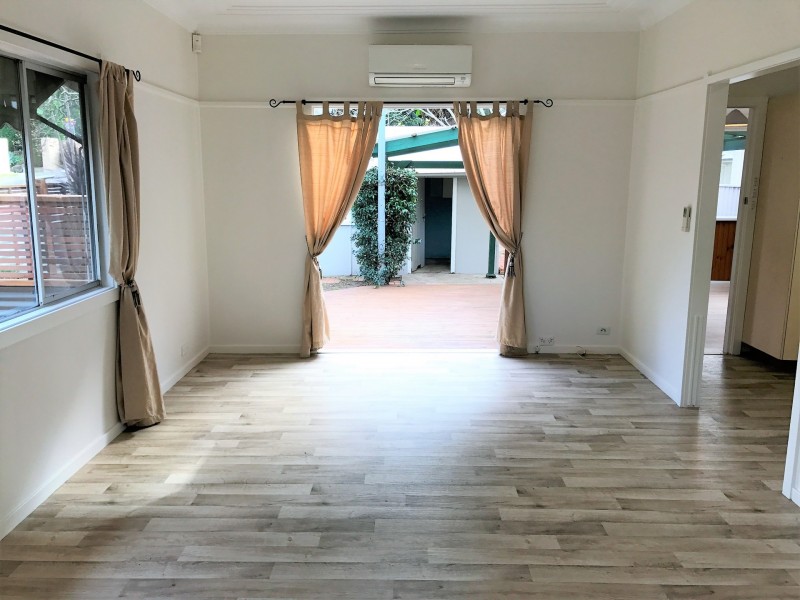 8 Victory Parade, Tascott NSW 2250