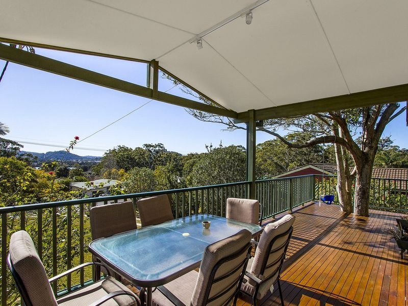 13 Margaret Street, Point Clare NSW 2250