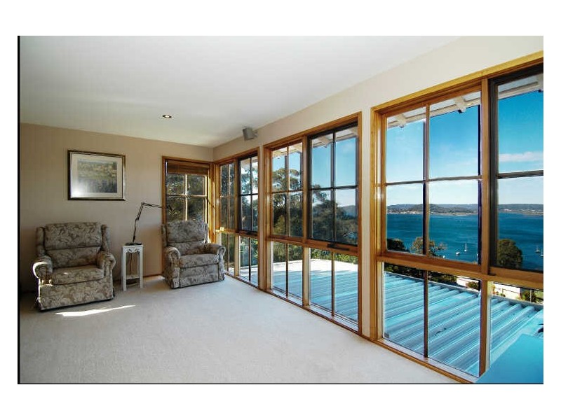 11 Indra Road, Tascott NSW 2250