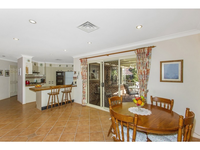 4 Sunny Waters Road, Kincumber NSW 2251