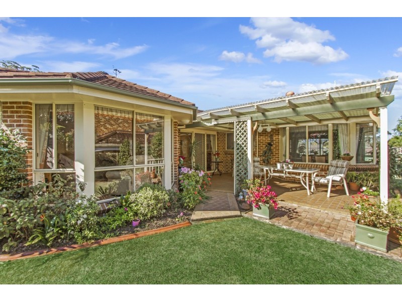 4 Sunny Waters Road, Kincumber NSW 2251