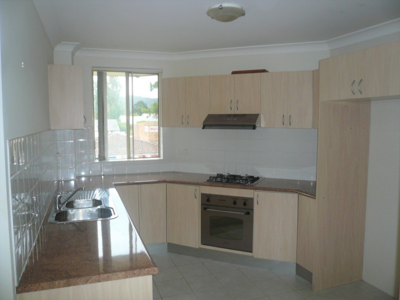 8/35 Central Coast Highway, West Gosford NSW 2250