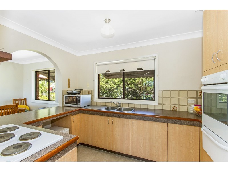 158 Brisbane Water Drive, Point Clare NSW 2250
