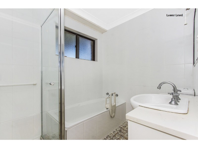 158 Brisbane Water Drive, Point Clare NSW 2250